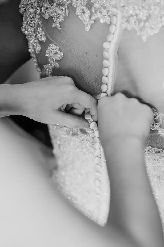 Botones del vestido en blanco y negro